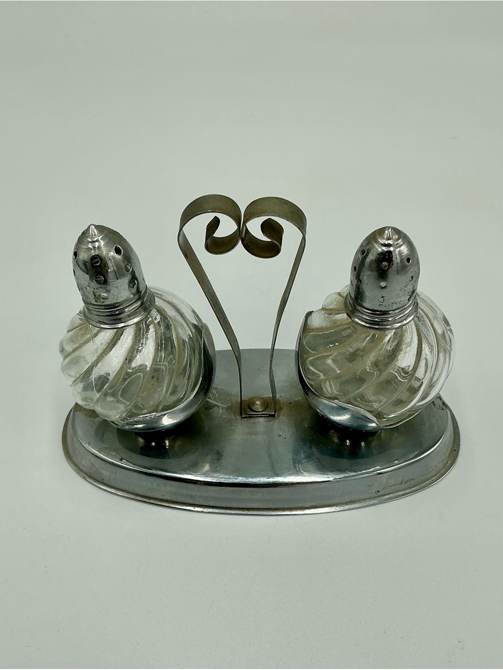 Vintage Silver Tone Clear Glass Mini Salt and Pepper Shakers On Silver Tone Tray - Picture 6 of 11